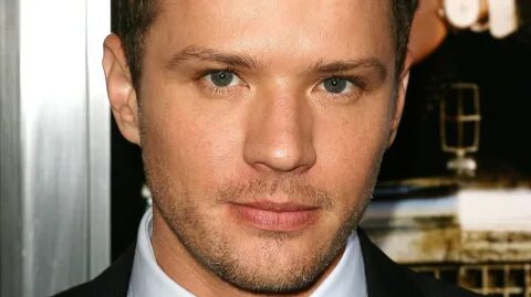 Ryan Phillippe's Friend Has Something To Say About The Actor's Se...