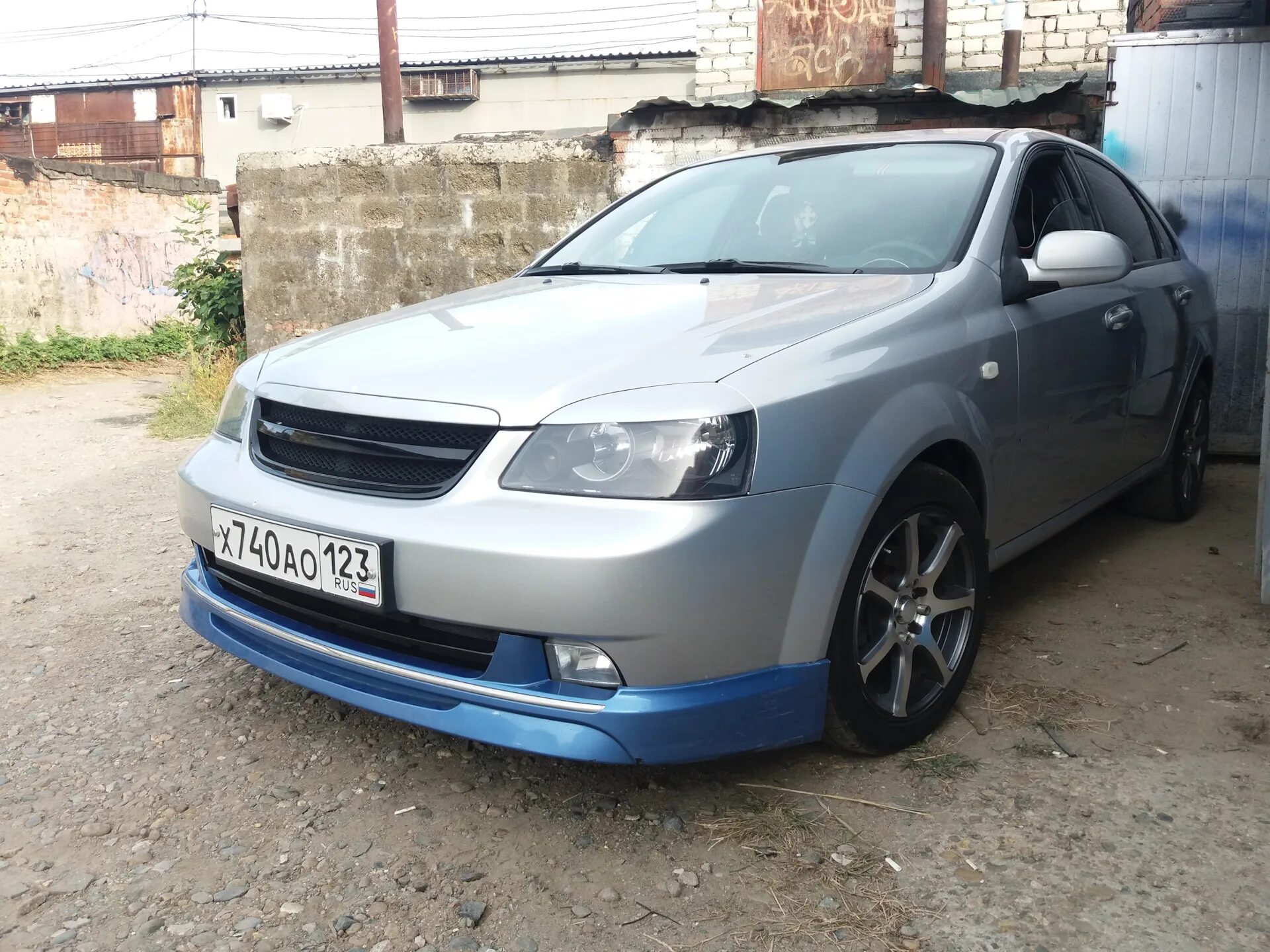 Обвес лачетти. Шевроле лачетти в обвесе. Обвес лачетти. Lacetti 1. Обвес на лачетти седан.