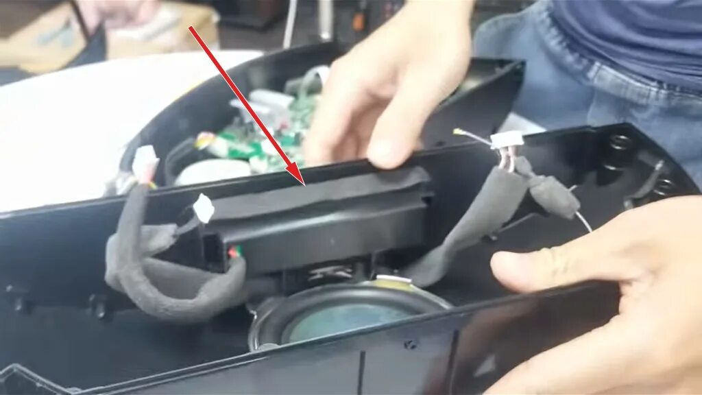 Вздутый аккумулятор harman kardon. Harman kardon go play 2 аккумулятор. Harman kardon замена аккумулятора. Harman kardon go play замена на 18650. Плата bluetooth harman.