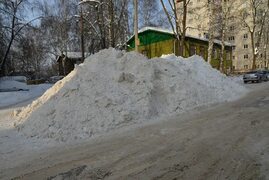 Уборка снега в великих луках - фото