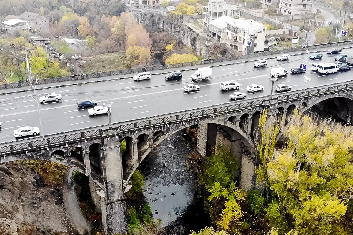 Мост Победы в Ереване. Мост Ахтанак Ереван. Мост Киевян в Ереване. Большой Разданский мост в Ереване.