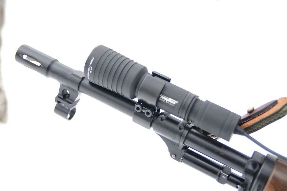 подствольный фонарь для охоты на иж-27. подствольный фонарь на тг2. подствольный фонарь армитек для охоты. беретта подствольный фонарик. подствольный фонарь на карабин.