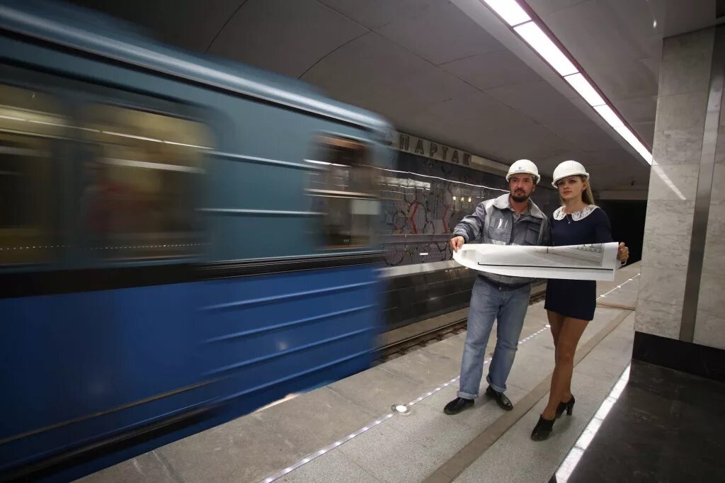 Персонал московского метрополитена. Сотрудники метро. Работник метро. Работники метрополитена. Работники метро Москвы.