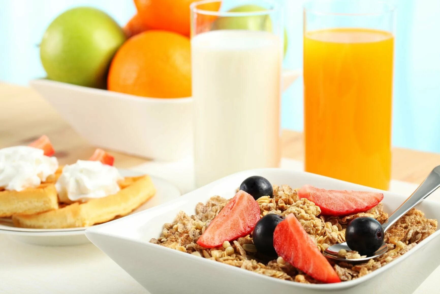 Перед завтраком нужно. Здоровый завтрак. Правильный завтрак. Здоровый сбалансированный завтрак. Завтрак школьника.