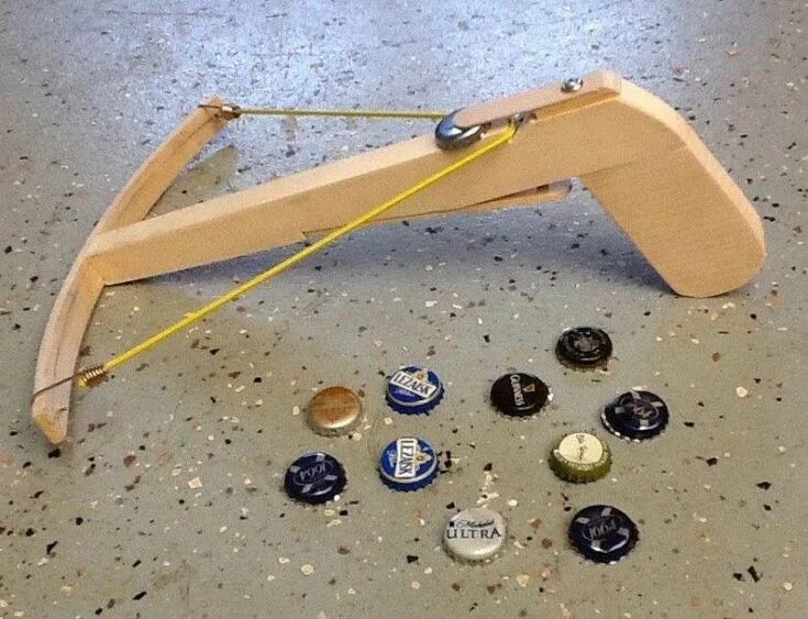 How to Make a Mini Robotic Bug From Household Items Diy robot, Science projects 