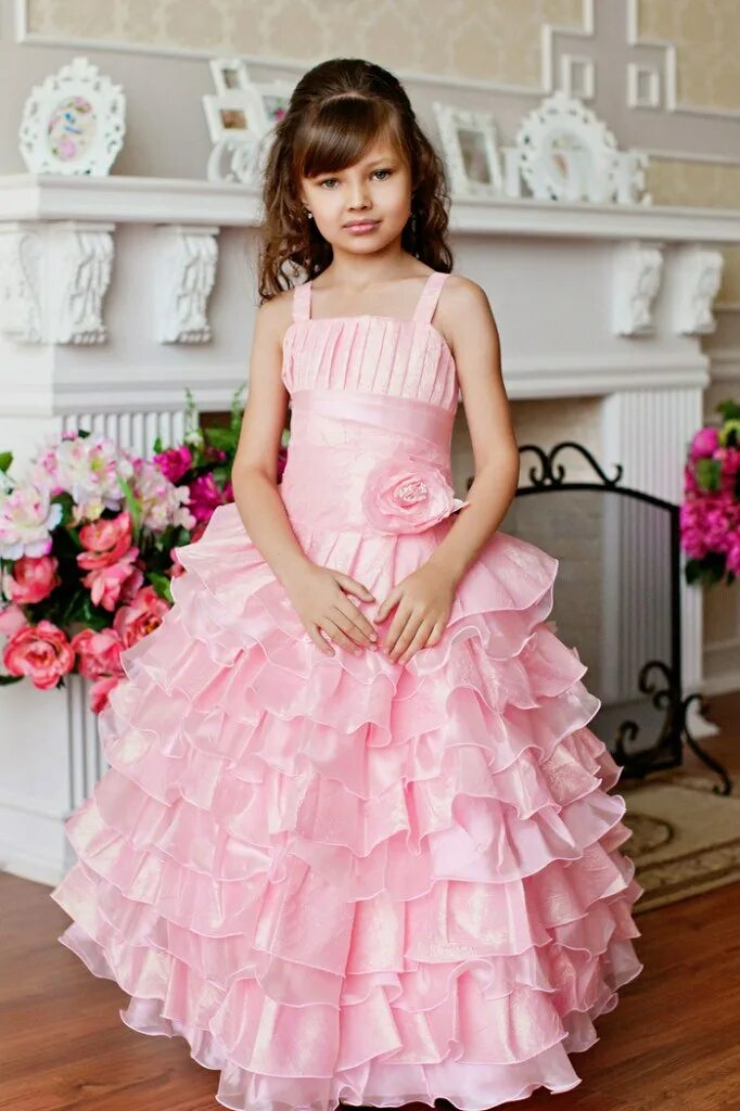 детские платья на выпускной в детском саду. платье на выпускной в детский сад. платье на выпускной в детский сад. платье для девочки на выпускной. шикарные платья для девочек.