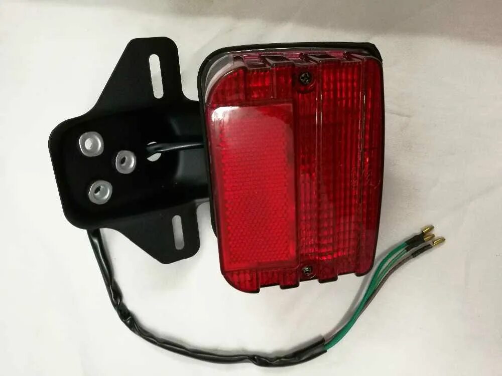 Задний фонарь на мотоцикл. Задний фонарь led honda x4. задний фонарь на jazz”125cc. задний фонарь мотоцикла урал. задний фонарь на мопед.