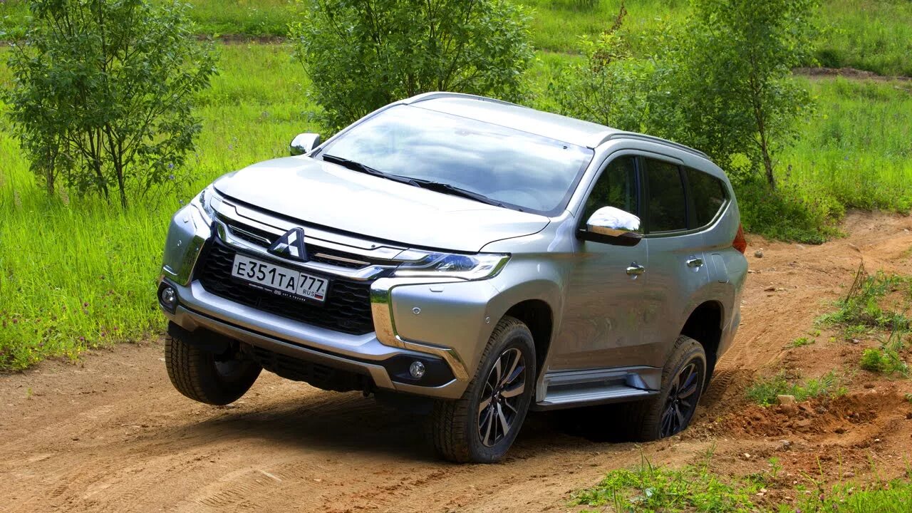 Дизельный Mitsubishi Pajero Sport: цены и комплектации