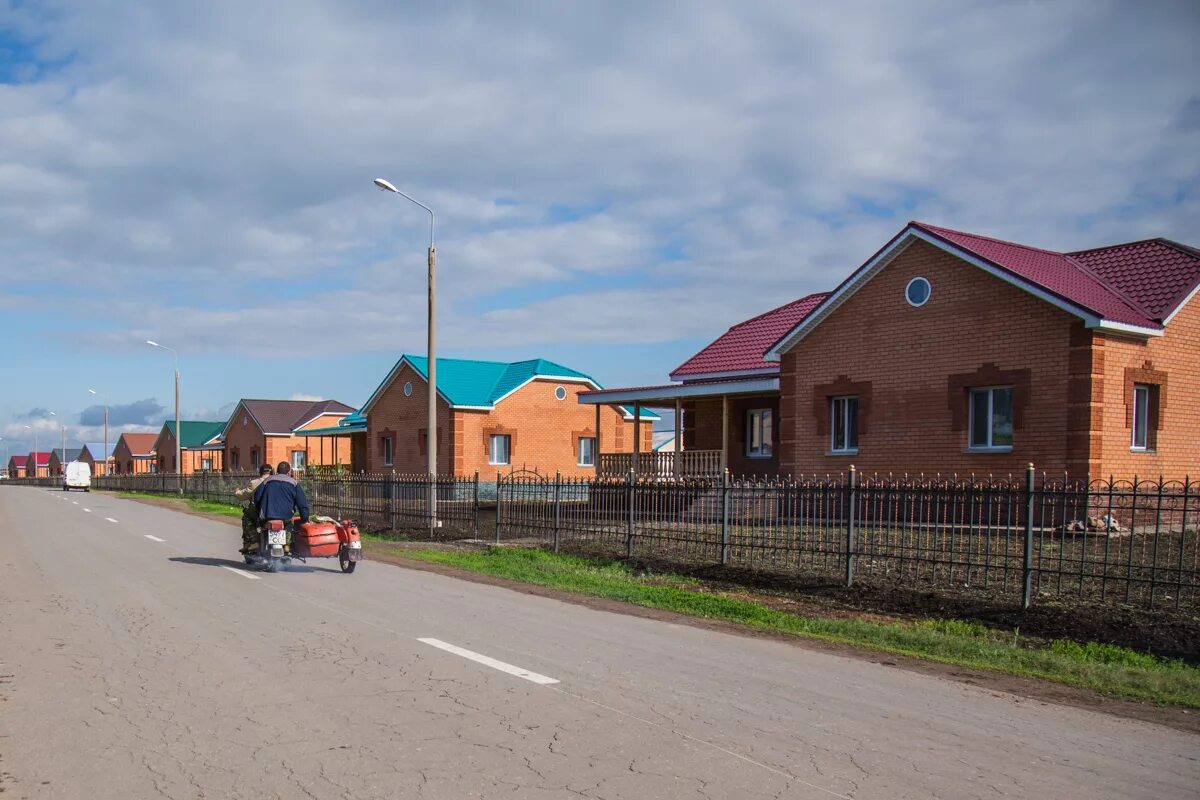 Села акмолинской области. Поселок Родина в Казахстане. Посёлок Родина Акмолинская область. Совхоз Родина в Акмолинской области. Акмолинская область, Целиноградский район, с. Родина.