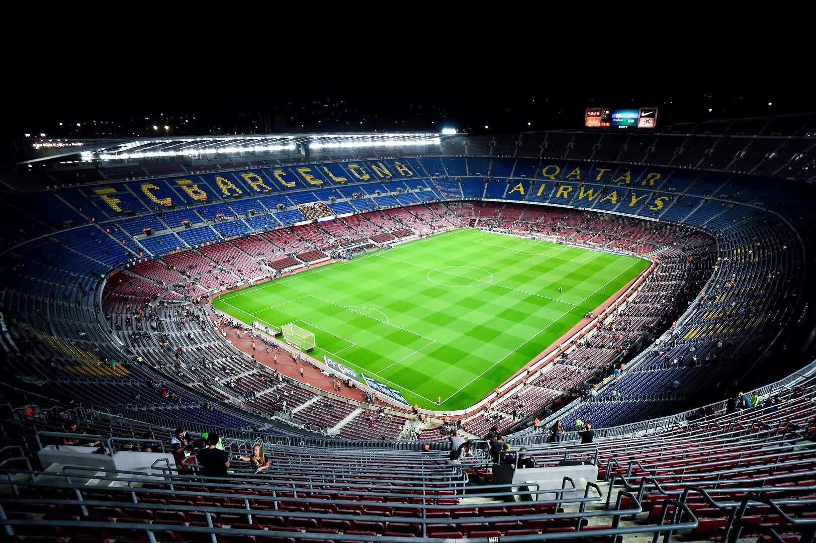 Сантьяго Бернабеу и Камп ноу. Camp nou Barcelona. Новый Камп ноу. Камп ноу Эдит. Камп нов