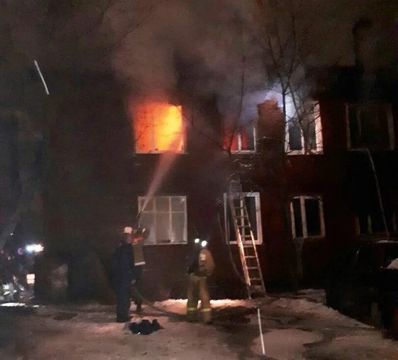 Горит квартира. Пожар в Голицыно. Пожар в Одинцово. Пожар в квартире в Москве.