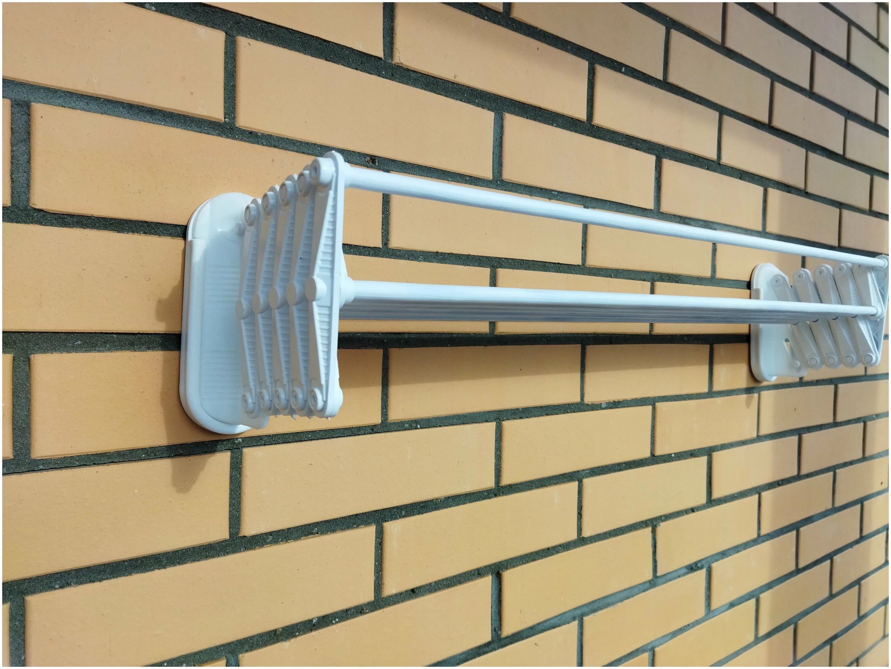 сушилка для белья wallfix "brabantia",. сушилка для белья svip навесная sv4087. 2 метра. сушилка для белья настенная leifheit telegant 70 83306. сушилка настенная раздвижная "бриз" 6м 3206.