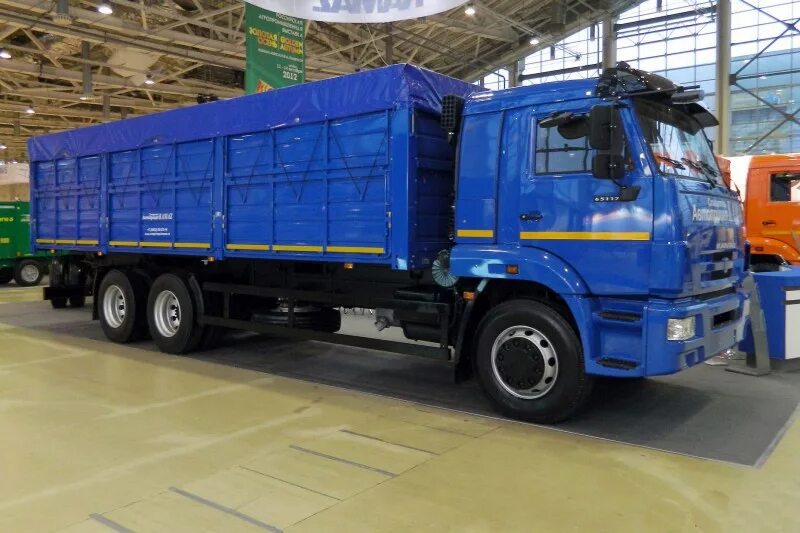 Камаз зерновоз. Камаз 65117 зерновоз. камаз 65117 зерновоз новый. камаз 65117 бортовой зерновоз. камаз 65117 тягач зерновоз.