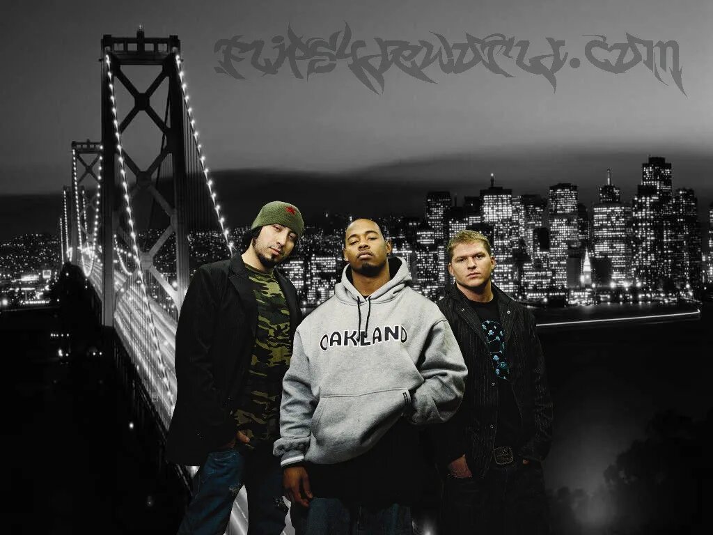 группа flipsyde. Piper. Flipsyde happy. Flipsyde feat. Flipsyde piper happy birthday.