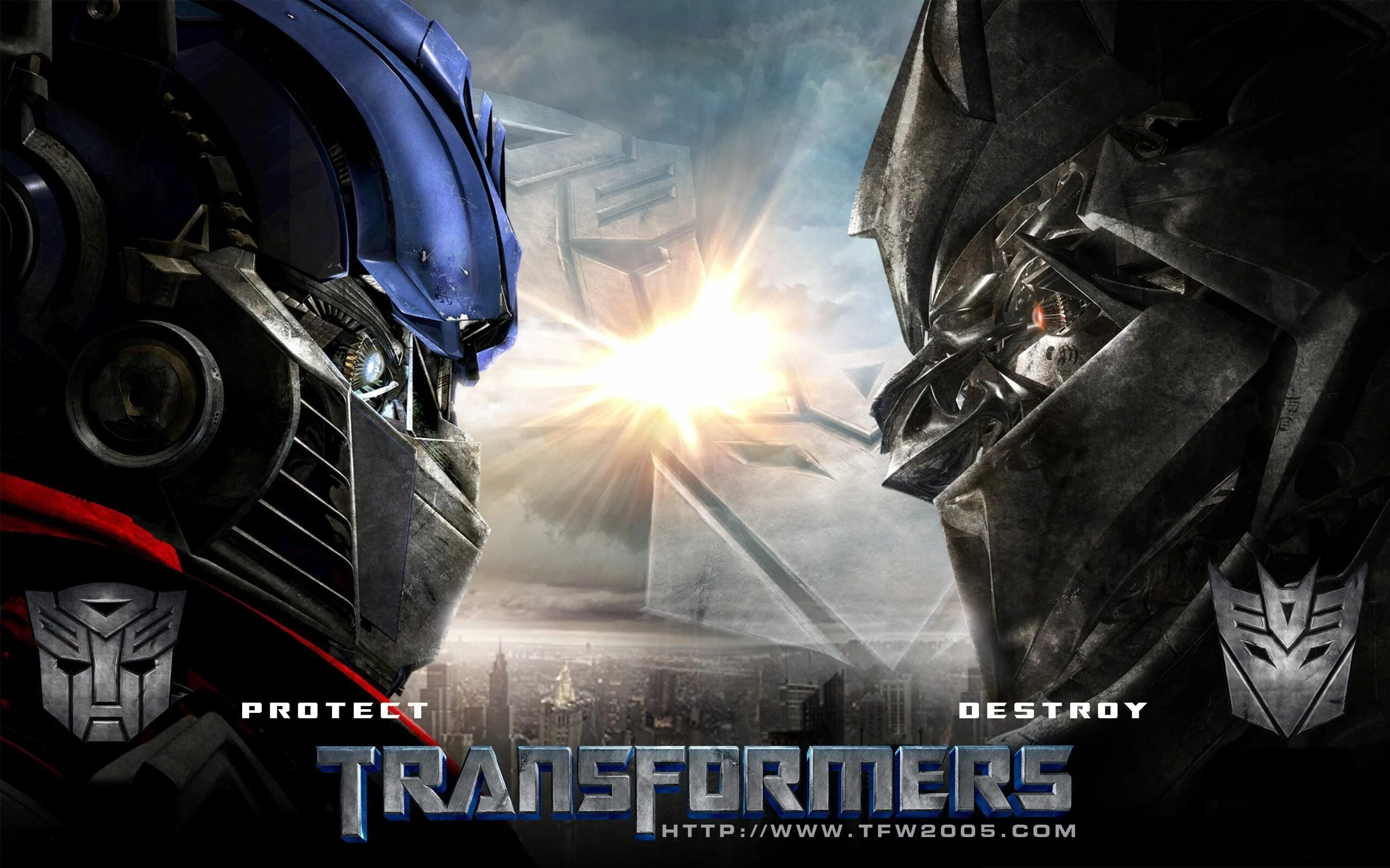 Transformers dublaj. Трансформеры. Transformers (2007) Постер. Трансформеры 2007 Постер. Optimus Prime 2007.