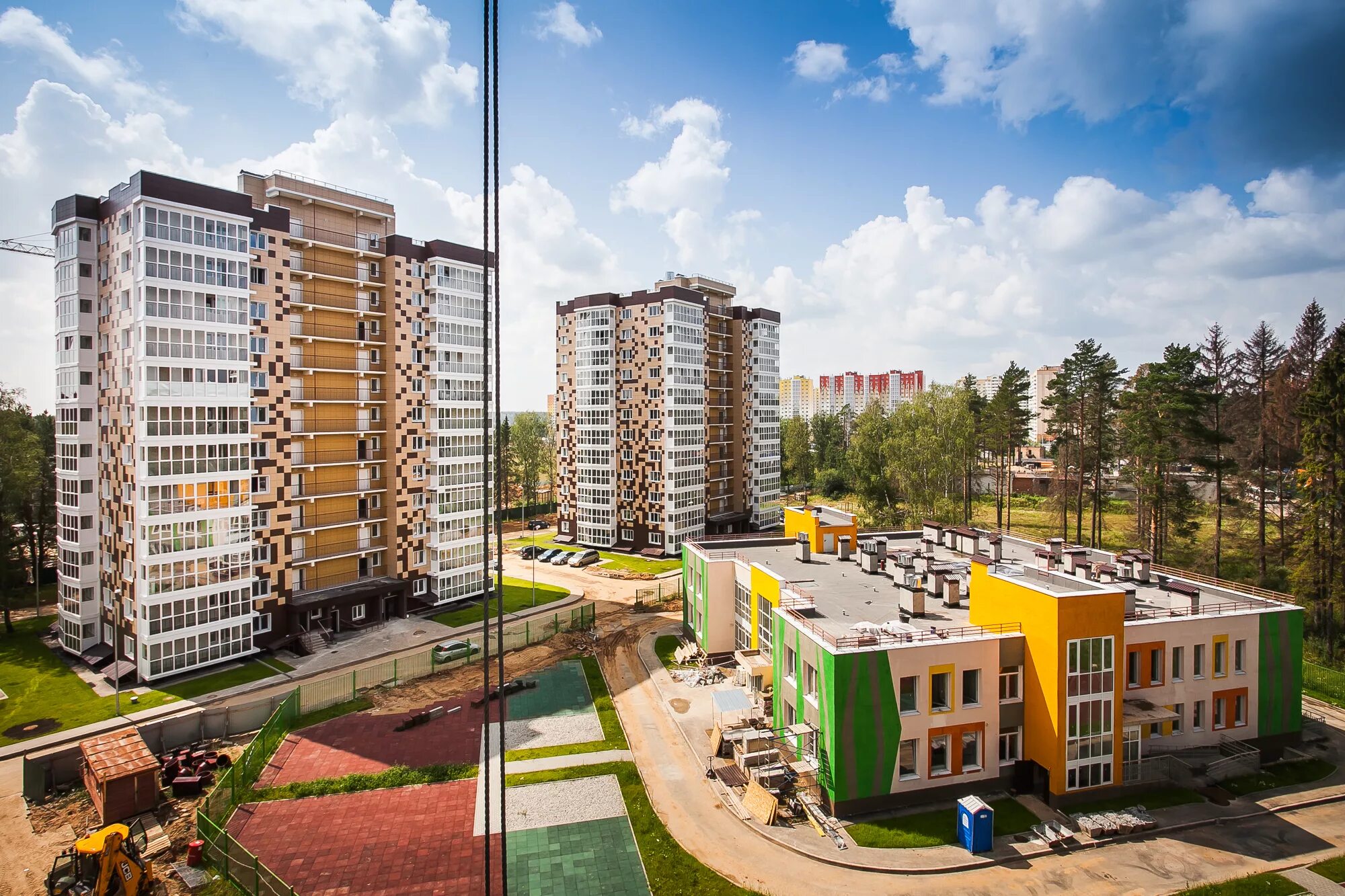 Жилой комплекс подмосковья. ЖК мелодия леса Зеленоград. ЖК мелодия леса деревня голубое. Деревня голубое Солнечногорский район. Деревня голубое Солнечногорский район мелодия леса.