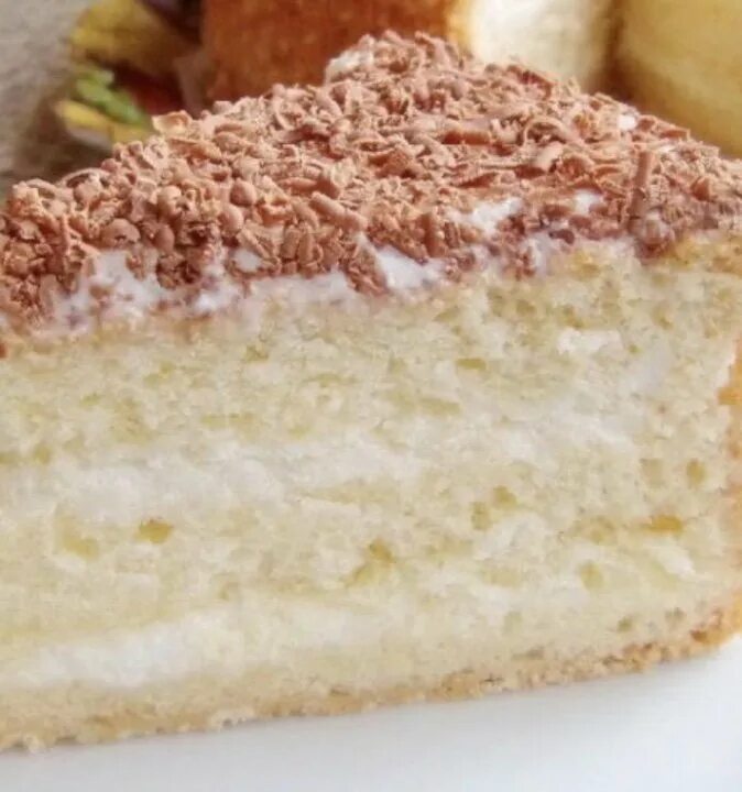 Сметанник из сметаны. Сметанник высоцкая. торт сметанник бисквитный. вкуснейший торт &quot;сметанная королева&quot;. бисквит со сметанным кремом.