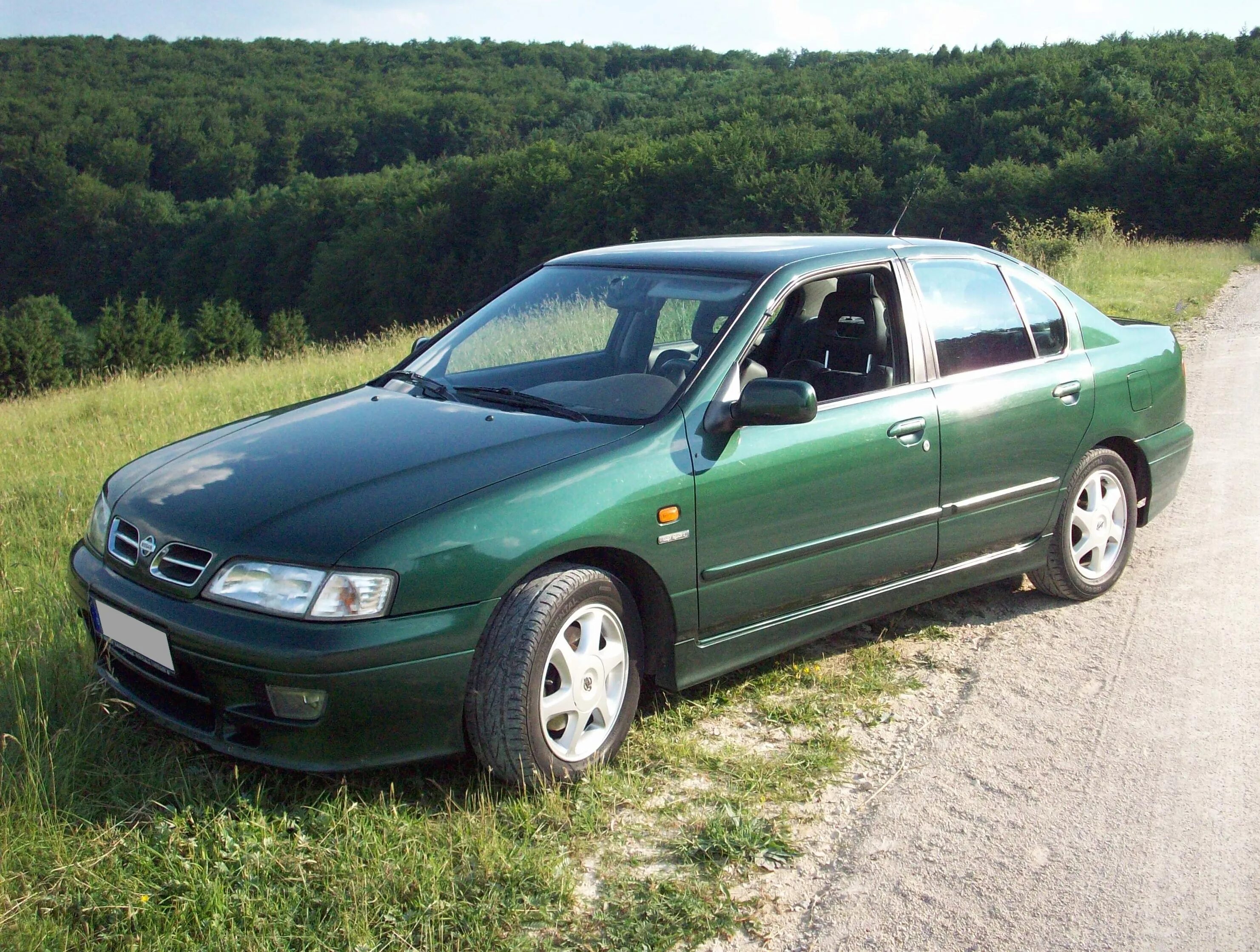 Ниссан примера р11 размер. Nissan primera p11 gt. Ниссан п11 седан. Nissan primera II (p11). Ниссан премьера р11 зеленая.