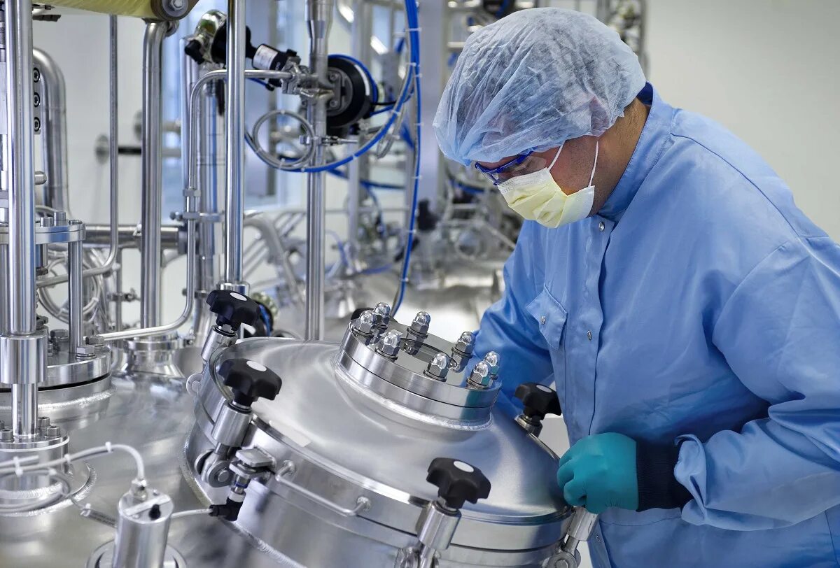 Фармацевт и лекарства. Субстанция для производства лекарственных средств. Химические исследования. Фармакологическая субстанция. Химико фармацевтическая промышленность.