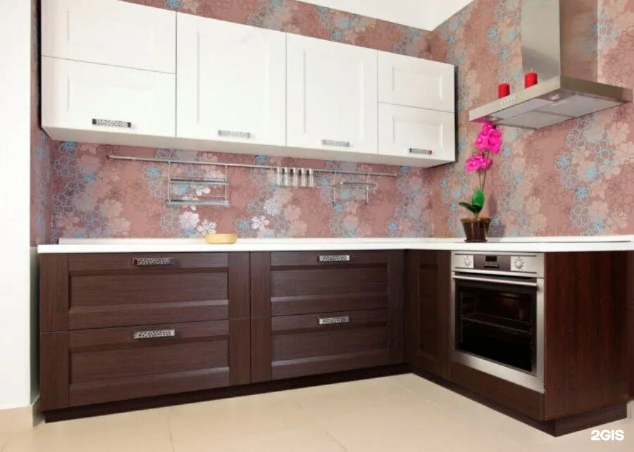 Ткань эльба амиго. Эльба магнолия ткань для рулонных. Кухня темный низ светлый верх. Ткань лайн белый. Рулонные шторы соул амиго.