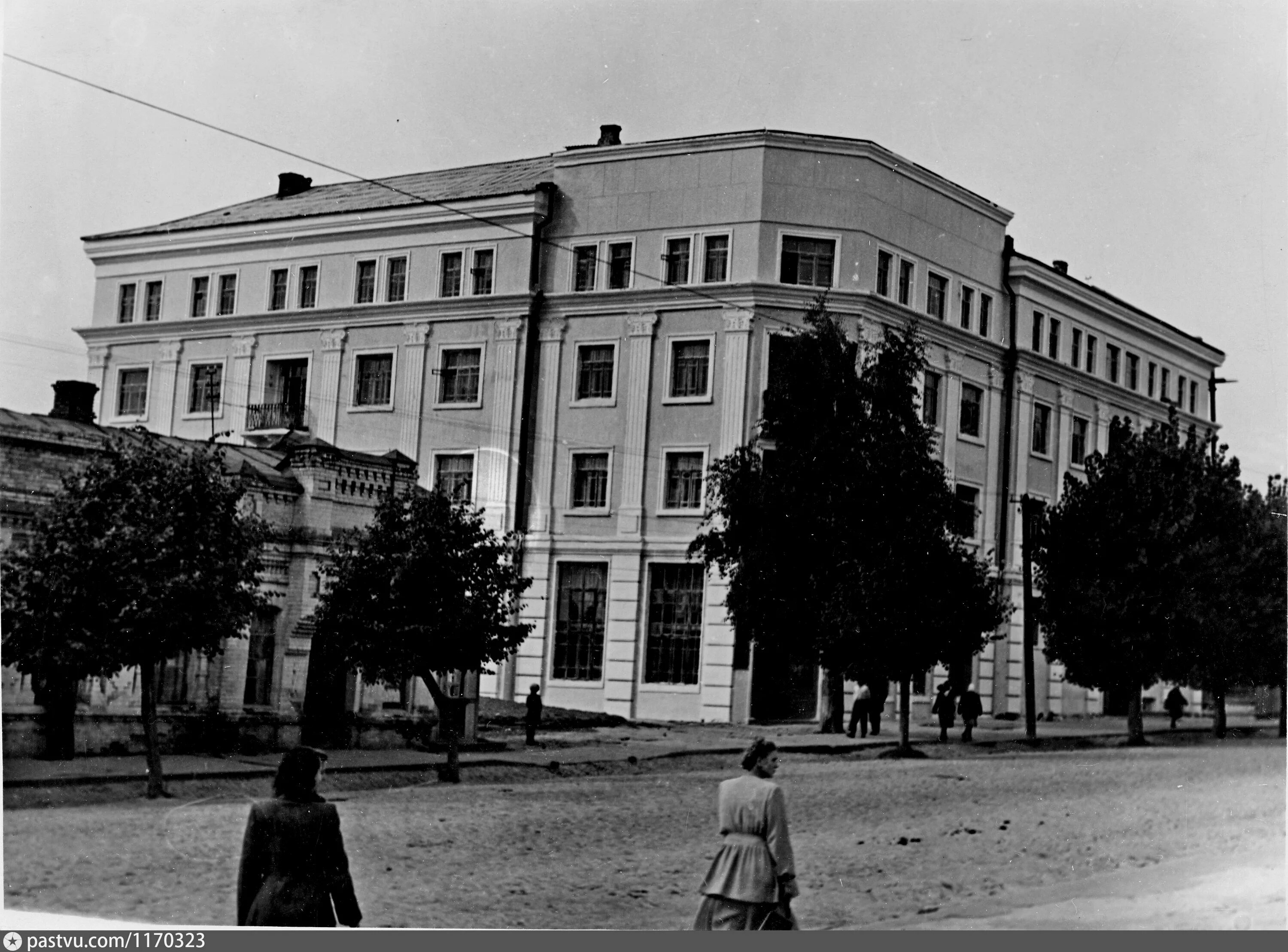Брянск ул ленина. Старый брянск ул. фокина. брянск 1940. брянск улица фокина 22 старый брянск. брянск 1940 год.