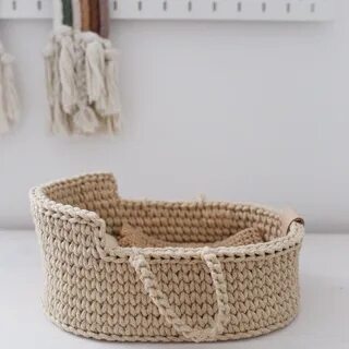 Люлька с деревянным дном для куклы