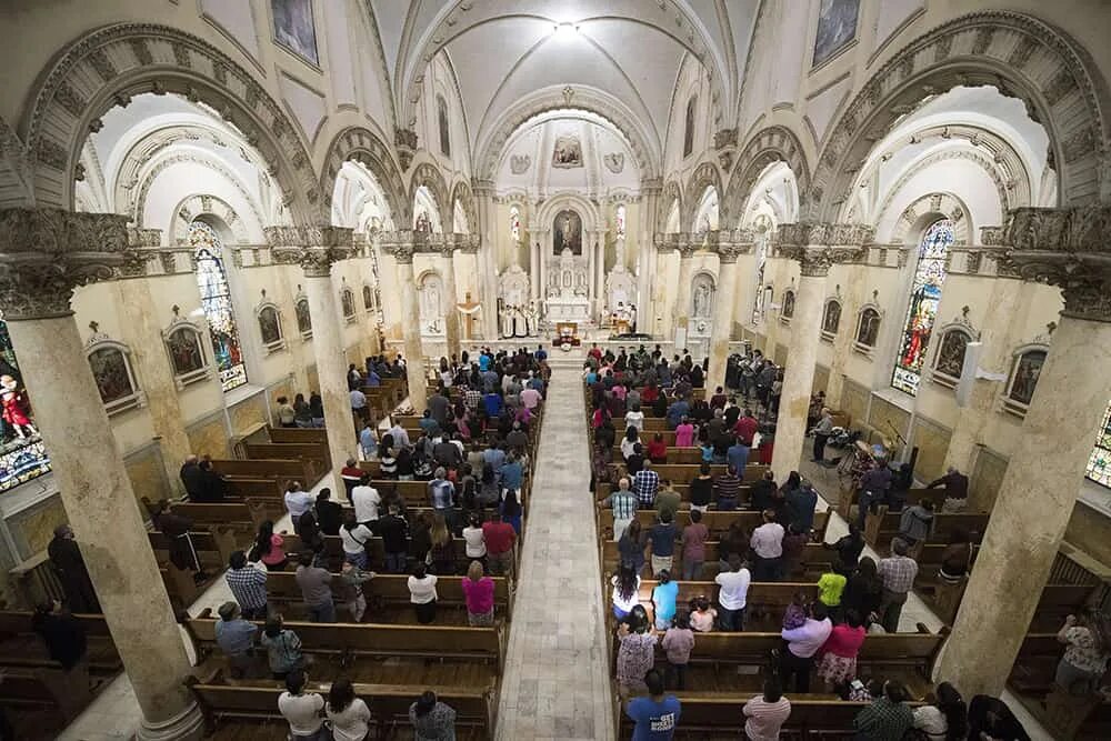 St Francis of Assisi Catholic Church Jebel Ali. The St. Francis of Assisi Parish в Ванкувере. Atonia: the Holy Church of Ascension.