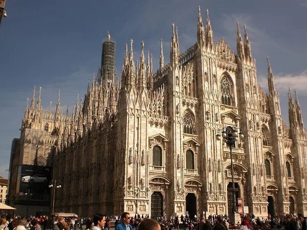 Beautiful view of Duomo Cathedral in Milan 10 Amazing Places in Italy You Need T