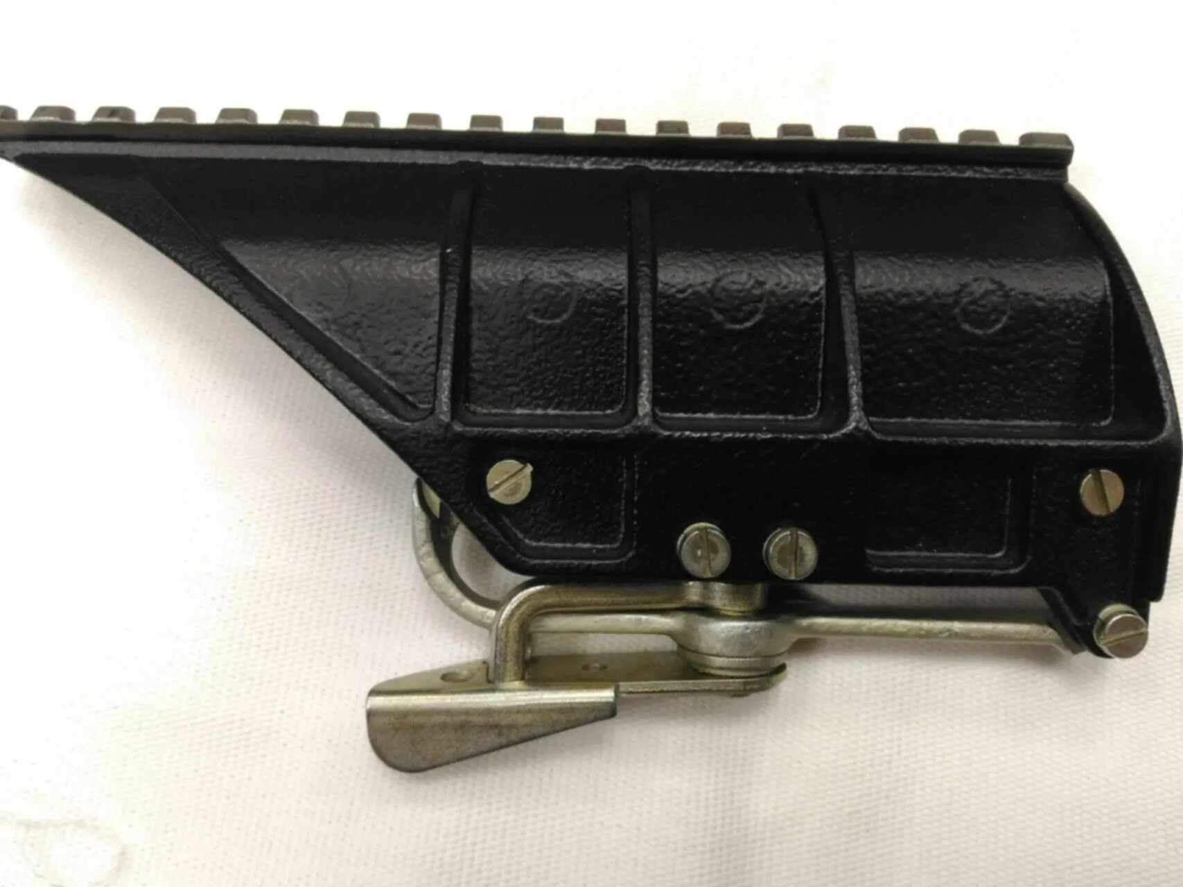 133. 5x22. Кронштейн для пу 3. Боковой кронштейн нпз. Кронштейн нпз ал6.