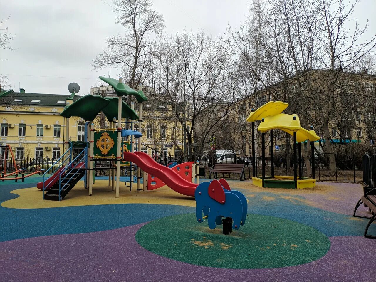 Самая большая площадка в москве. Лучшие детские площадки. Детская площадка в Москве. Большая детская площадка. Площадки в Москве.