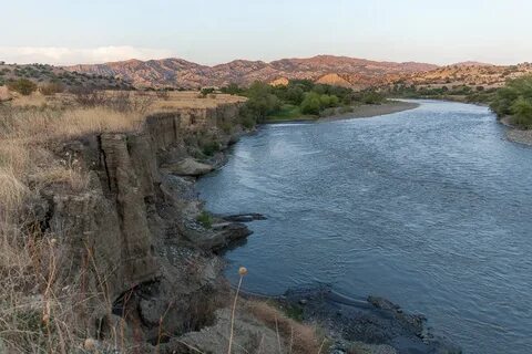 Бурно алазани впадает в куру