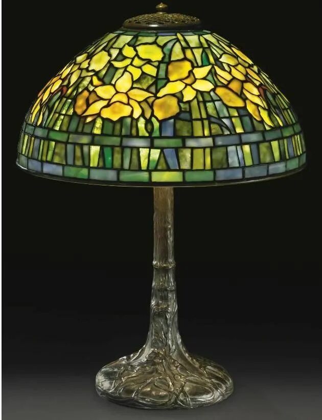 Луис комфорт Тиффани лампы. Луис комфорт Тиффани Table Lamp. Тиффани, Луис комфорт изделия из стекла. Луис комфорт Тиффани витражи.