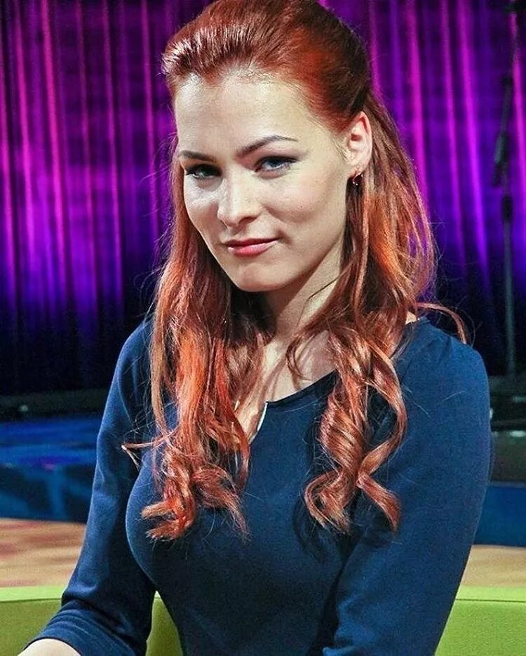 экстрасенсы с мерлин керро. эстонская ведьма мэрилин керро. мерлин керро. мэрилин керро в шляпе. мэрилин керро 2022.