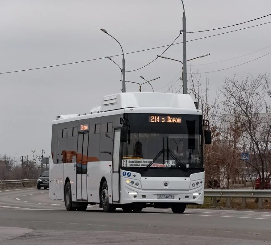 Куйбышева ростов автобус. КАВЗ 4270. КАВЗ 4270-70. Ростов Батайск автобус 214. 214 Автобус Батайск.