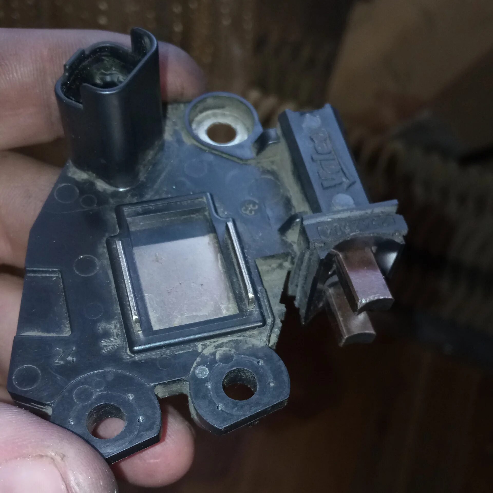 Генератор - Renault Duster (1G), 2 л, 2012 года своими руками DRIVE2