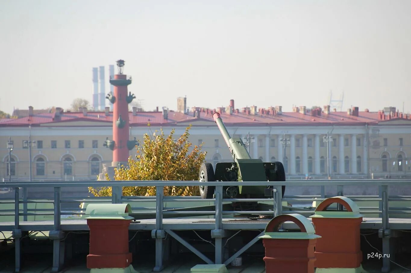 Выстрел пушки в петропавловской крепости время. Нарышкин бастион петропавловской крепости пушка. орудия нарышкина бастиона петропавловской крепости. пушки с нарышкина бастиона петропавловской крепости.