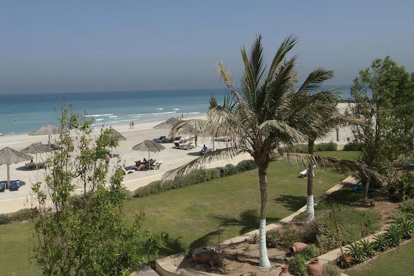 Vida beach resort 5. Vida Beach Resort Umm. Аль Кувейн Бич. Umm al Quwain Beach 4*.