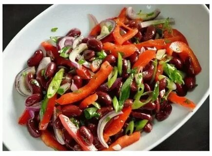 Салат с перцем мясом и фасолью