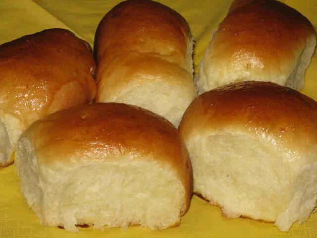 быстрое тесто для пирожков. дрожжевое тесто. самое лучшее тесто для пирожков которое долго не черствеет. тесто для пирожков. тесто на дрожжах для пирожков.