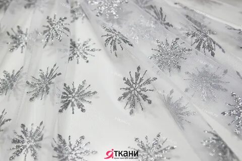 Снег белая скатерть