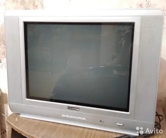 Lg flatron телевизор 2005. Телевизор 1500 рублей. Эриссон модель телевизор модель 2120. Телевизор 1500 рублей. Телевизор lg golden eye swing 21'.
