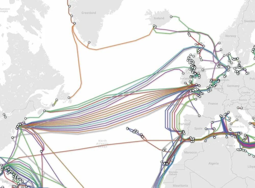 Кабели интернета в мире. Схема подводных оптоволоконных кабелей в мире. Трансатлантические кабели схема. Подводные коммуникационные кабели карта.