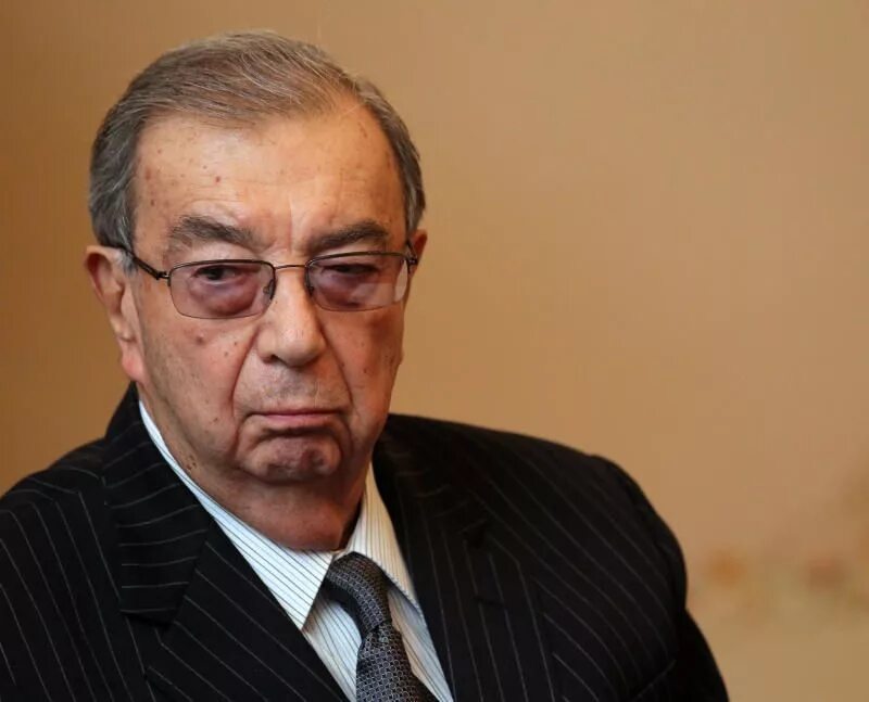 Знаменитые исторические личности. Исторические деятели 20 века в россии. Ушедшие из жизни знаменитости в 2020 году. Евгений максимович примаков 2015. Русские общественные деятели.