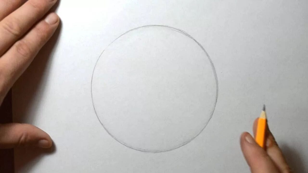 Круг карандашом. Рисование кругами. Кружок рисования. Циркуль чертит круг.
