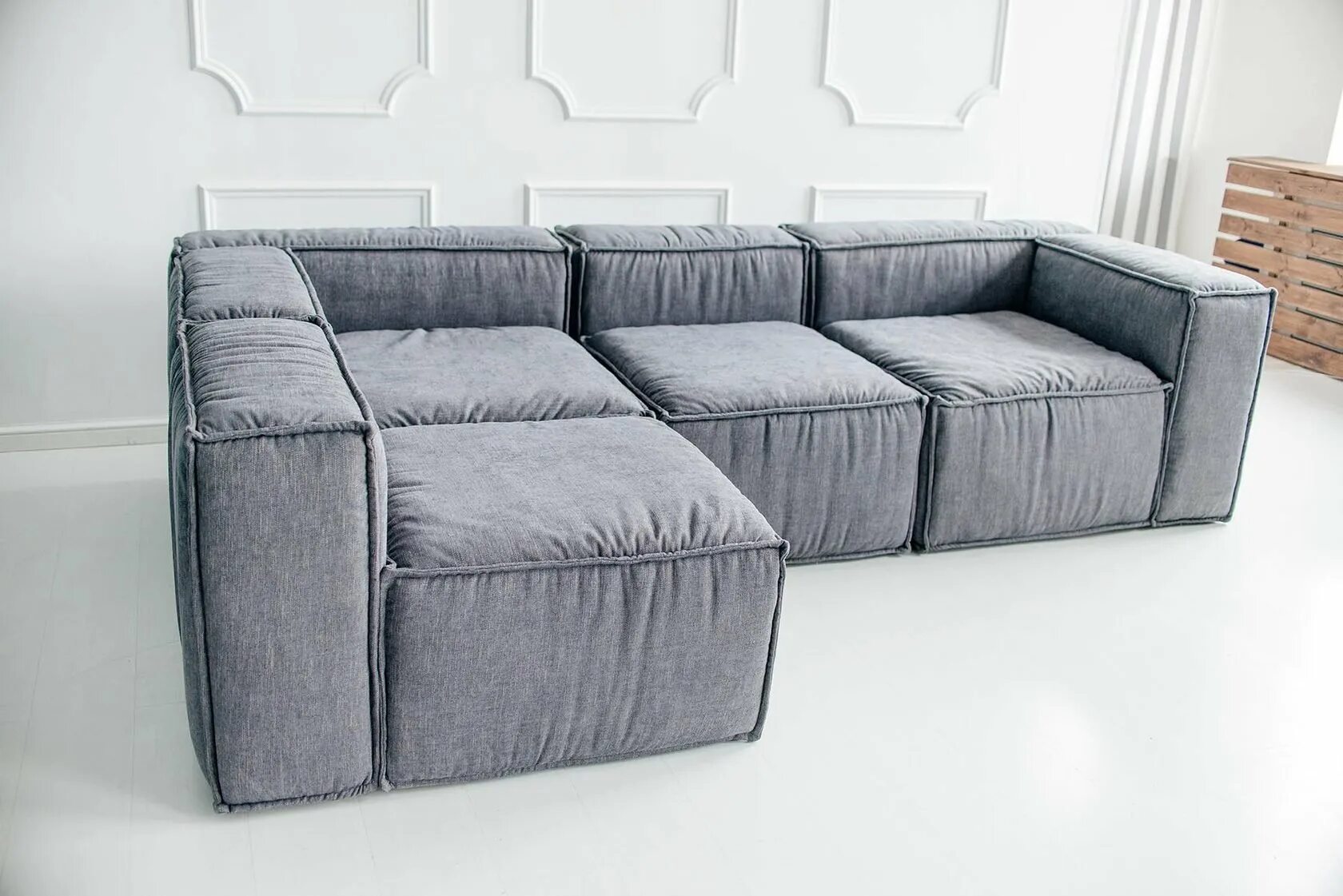 Швы на диване. Диван со швами наружу. Ткань магнат 03 диван. Диван лофт артсофа. Диван швы наружу.