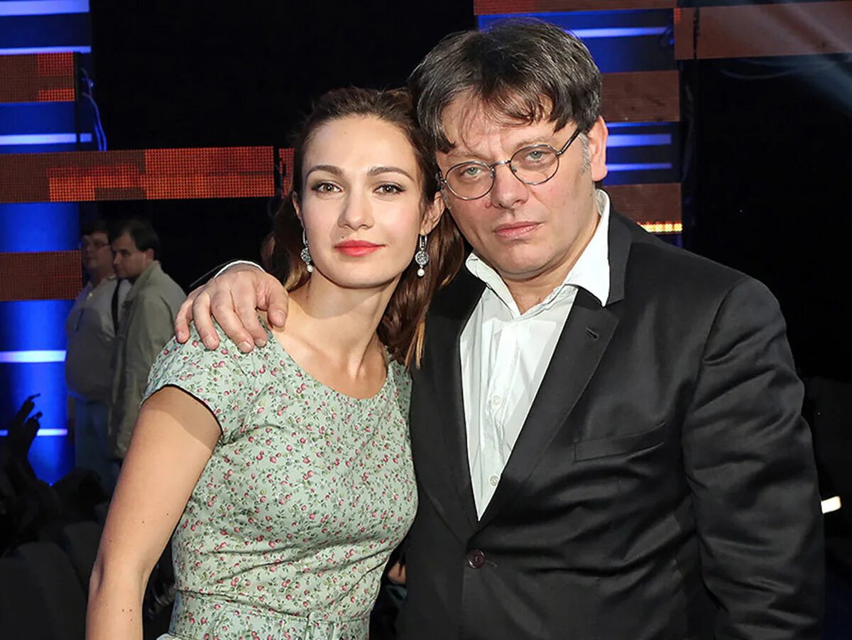 Ангелина дорошенкова элли. Жена стала актрисой. Жена стала актрисой. Жена стала актрисой. Артем ткаченко и куркова.