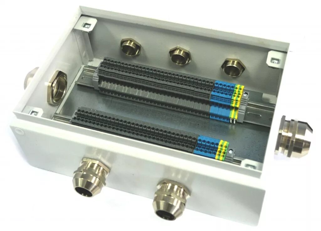 коробка кзна-08 у3 ip43 зэтарус zeta30331. коробка распределительная с клеммной колодкой ip55. коробка распределительная с клеммной колодкой iek 48 клемм. коробка распределительная ip68 210х296. коробка с клеммными колодками.