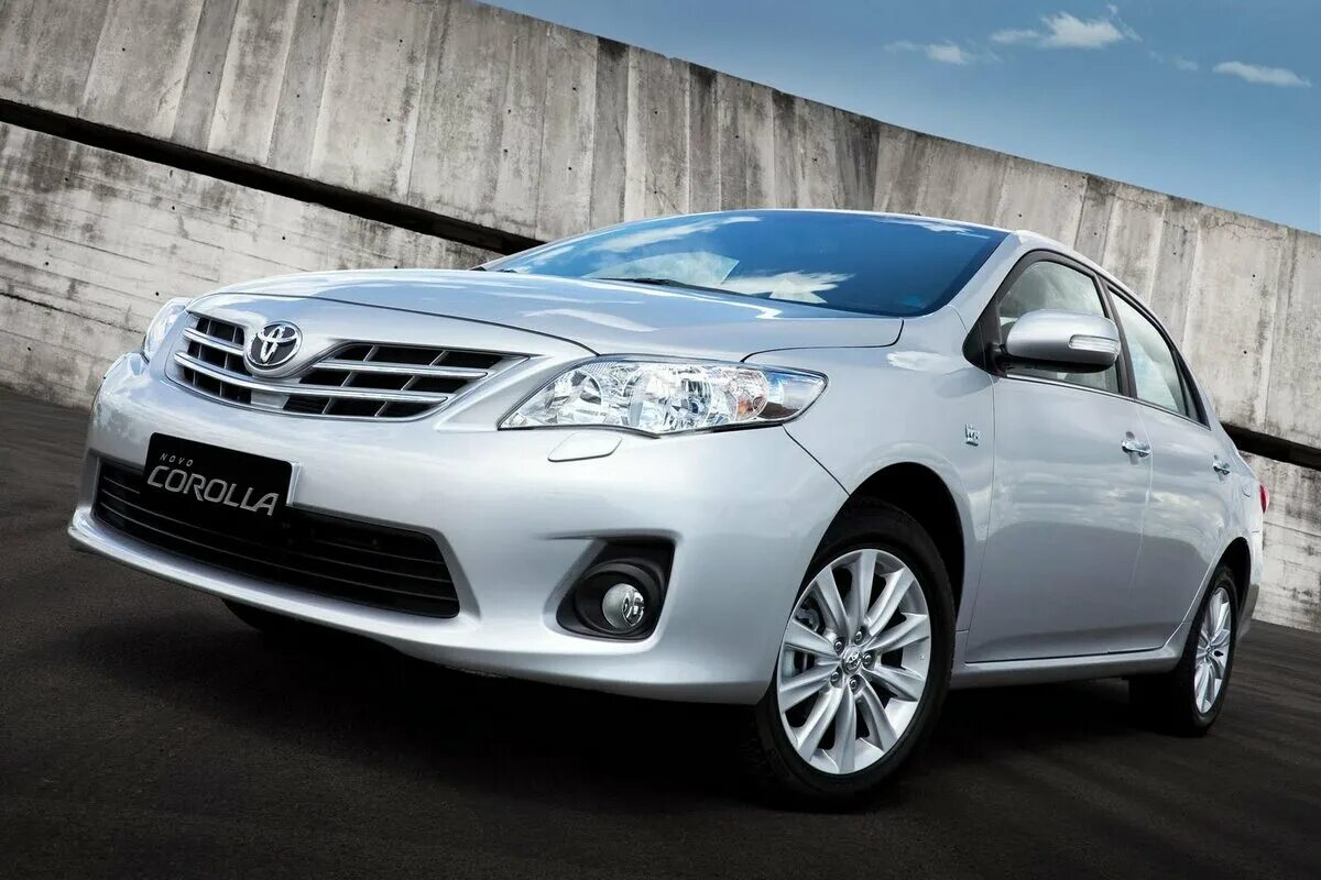 Купить тойоту короллу 2. Toyota Corolla 2012. Toyota Королла 2012. Toyota Corolla e150. Тойота Королла 2012 года.