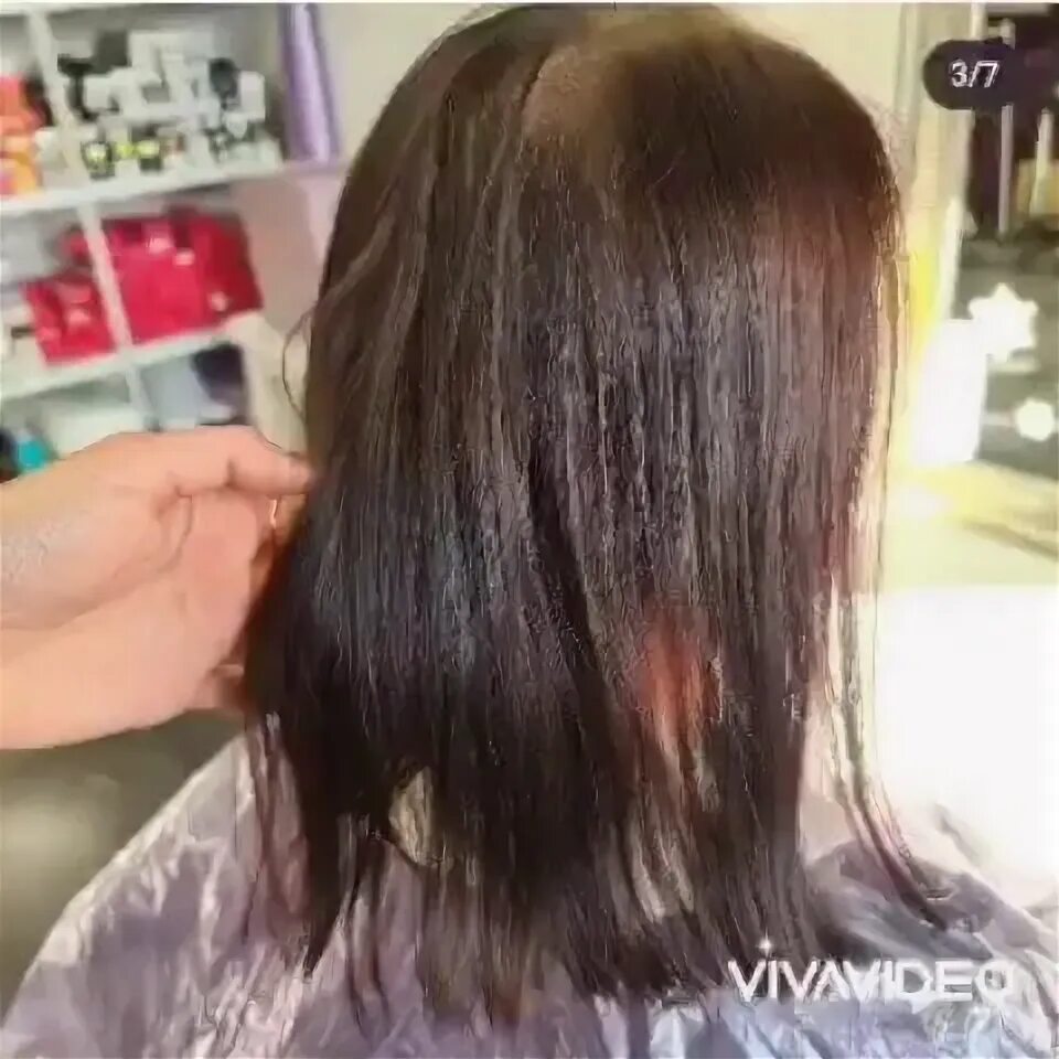 салон красоты афродита тула на октябрьской. голубые пряди на русых волосах. прайс на волосы на кудри. салон красоты тула афродита афродита. окрашивание волос тула.