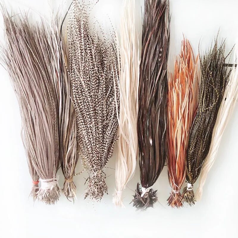 Whiting набор (4 половинки седел) introductory hackle pack. Петушиное перо. Перо петуха гризли. Перья петуха гризли. Metz premium neck hackle.